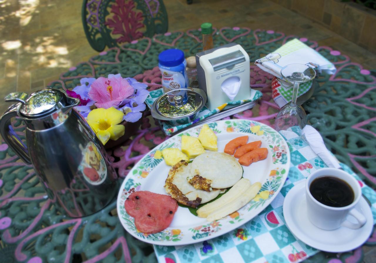 Hotel Oasis San Salvador Zewnętrze zdjęcie